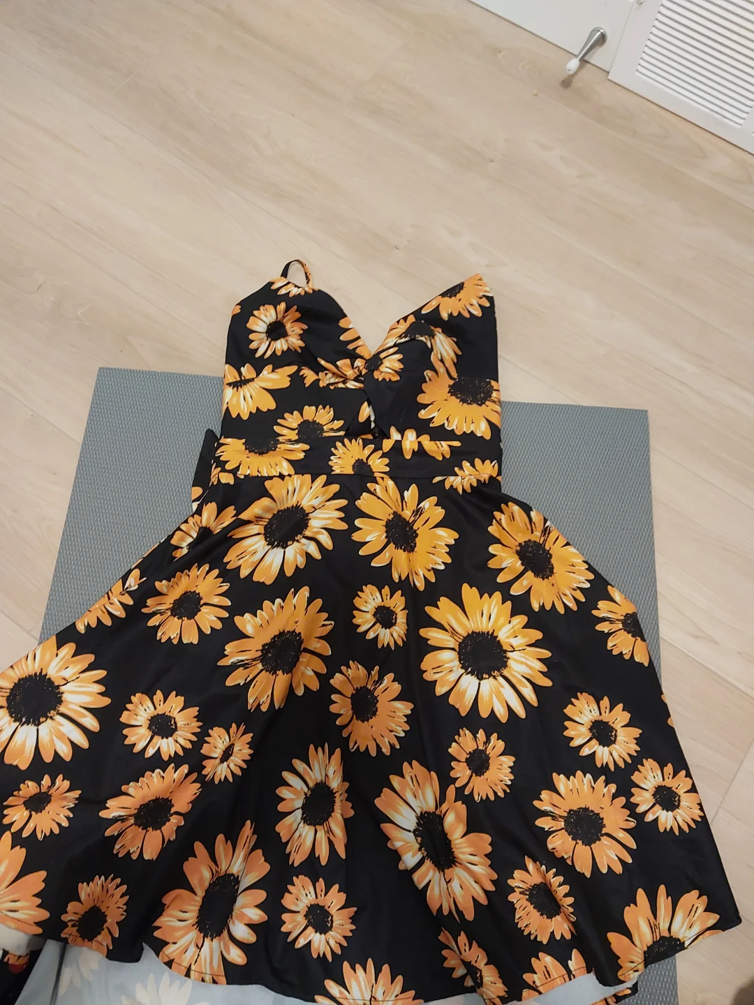 womens clothing bundle - photo 2