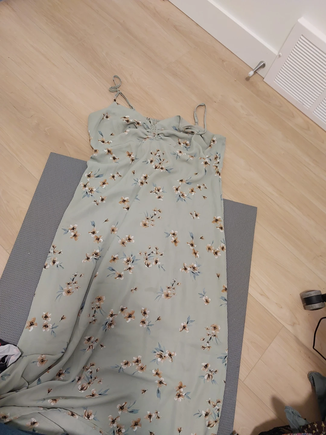 womens clothing bundle - photo 3