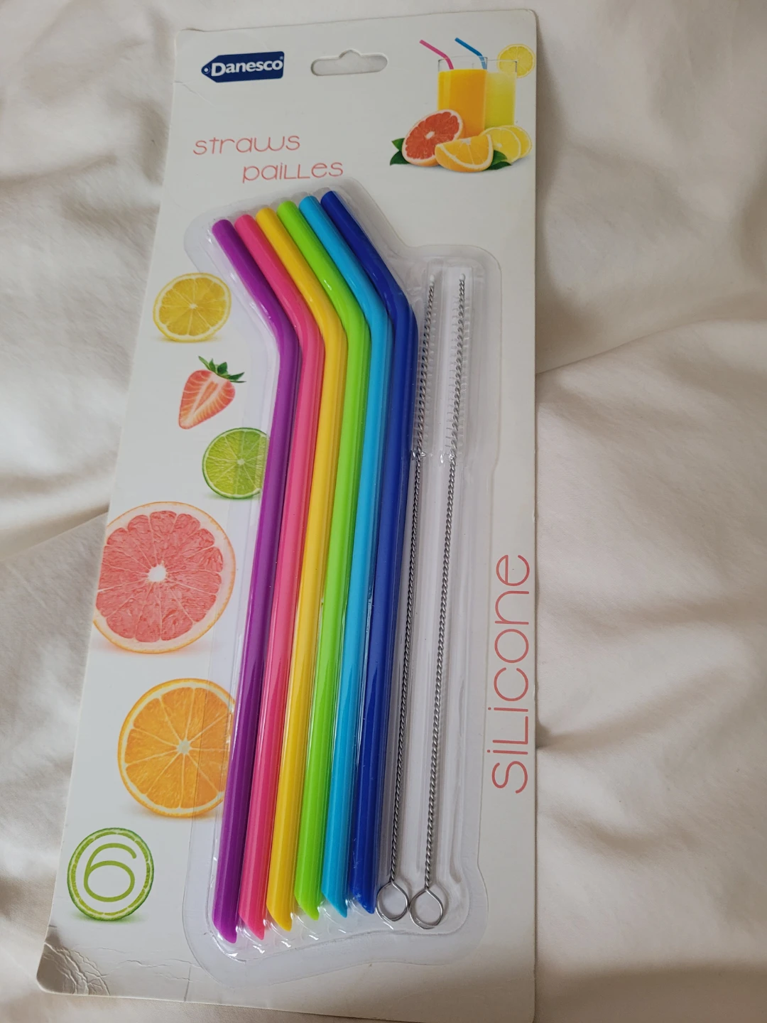FREE Colourful Reusable Straws - 6 Pack with Brushes