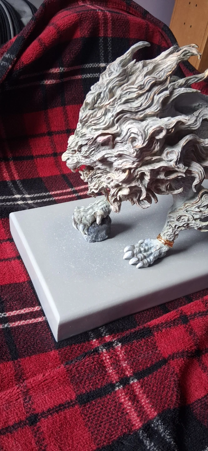 Rugged Lion (Light) designed by Keita Okada for Manas SUM. 