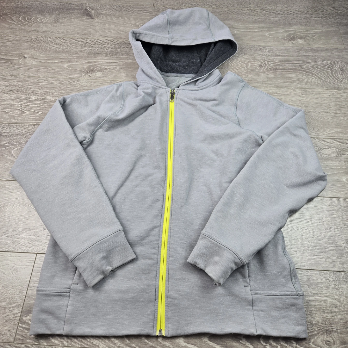 Lululemon hoodie mens size M GREY