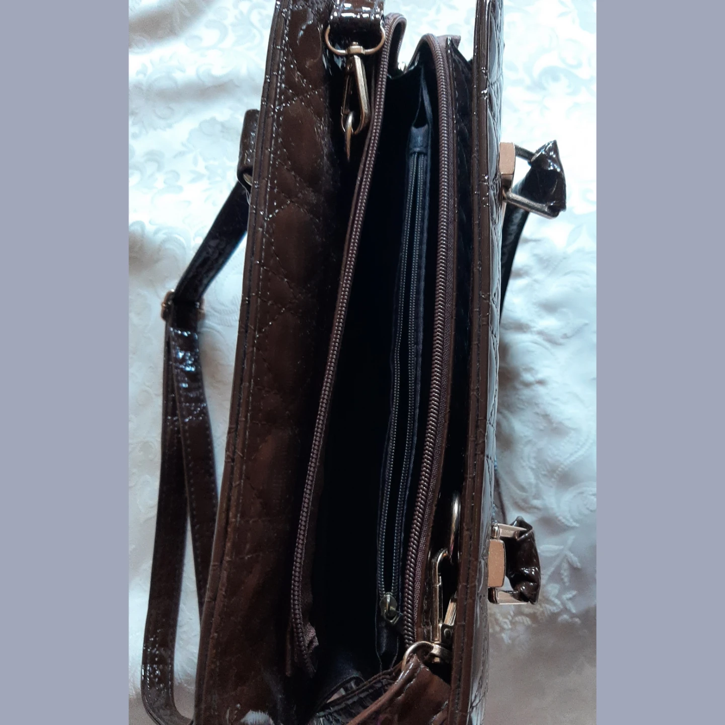 Brown Patent Leather Handbag - photo 5