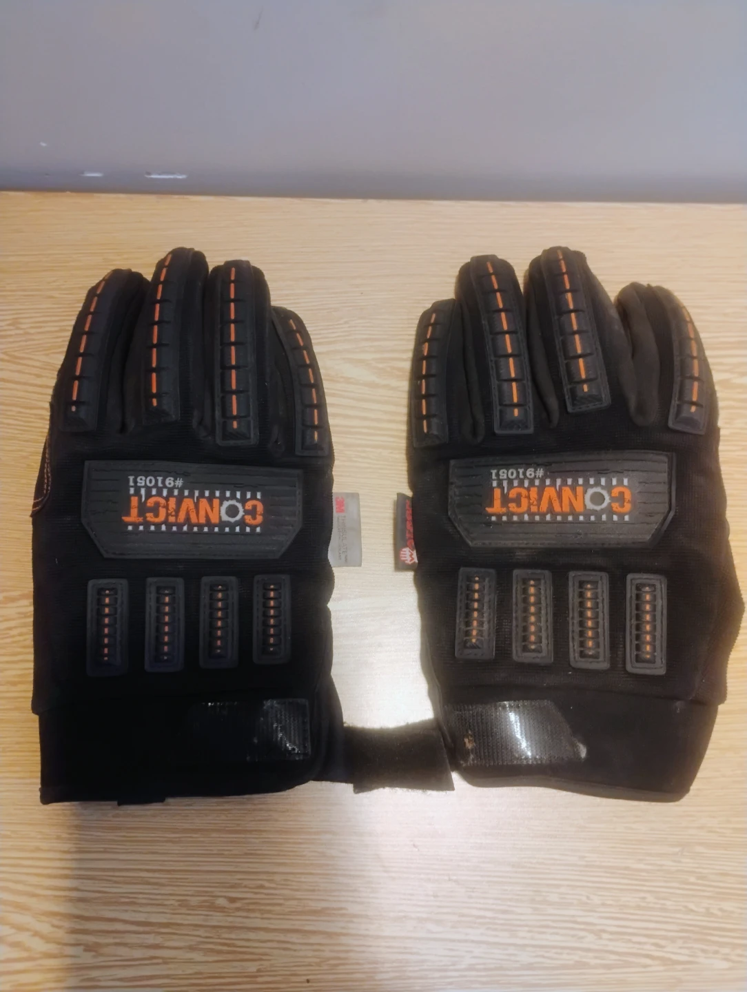 Convict Work Gloves
