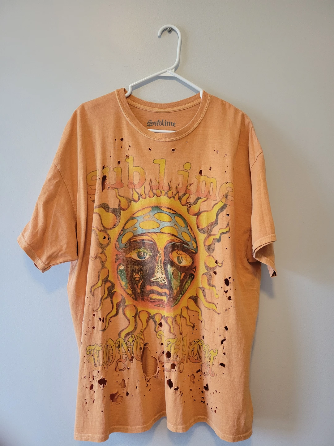 Sublime Sun Graphic Distressed T-Shirt Size L