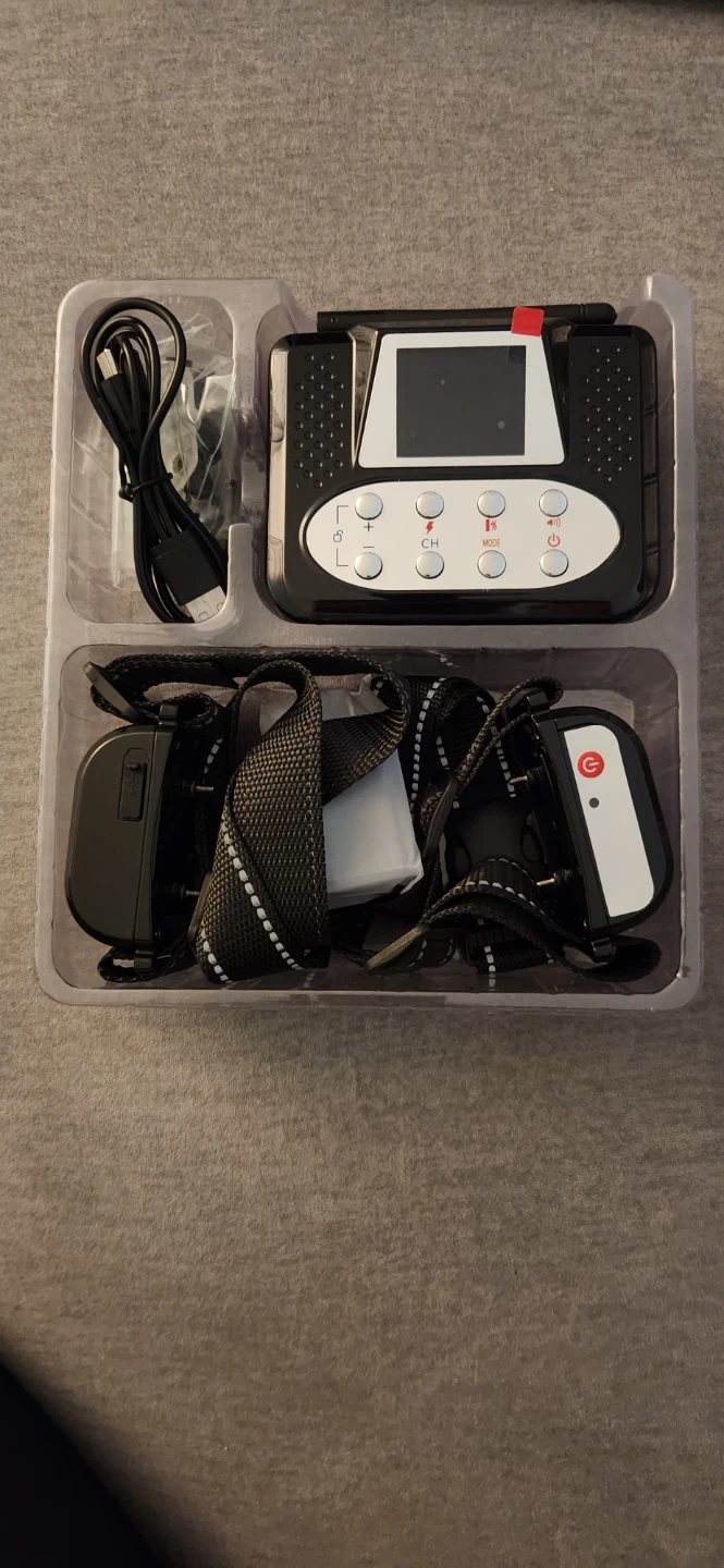 2-in-1 Wireless Dog Fence Remote & Training Collar System XW-T18 - photo 2