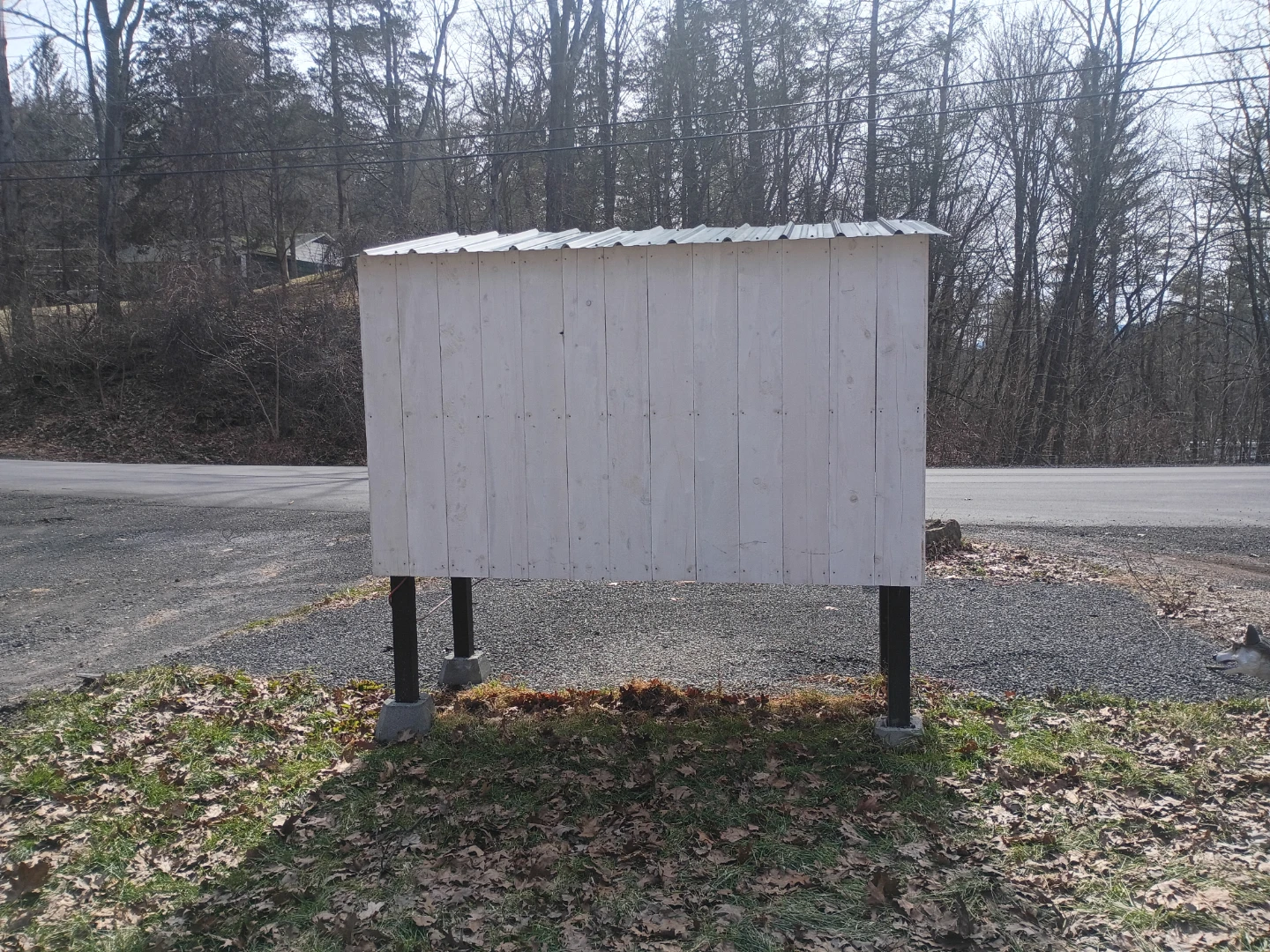 Outdoor farm stand - photo 3