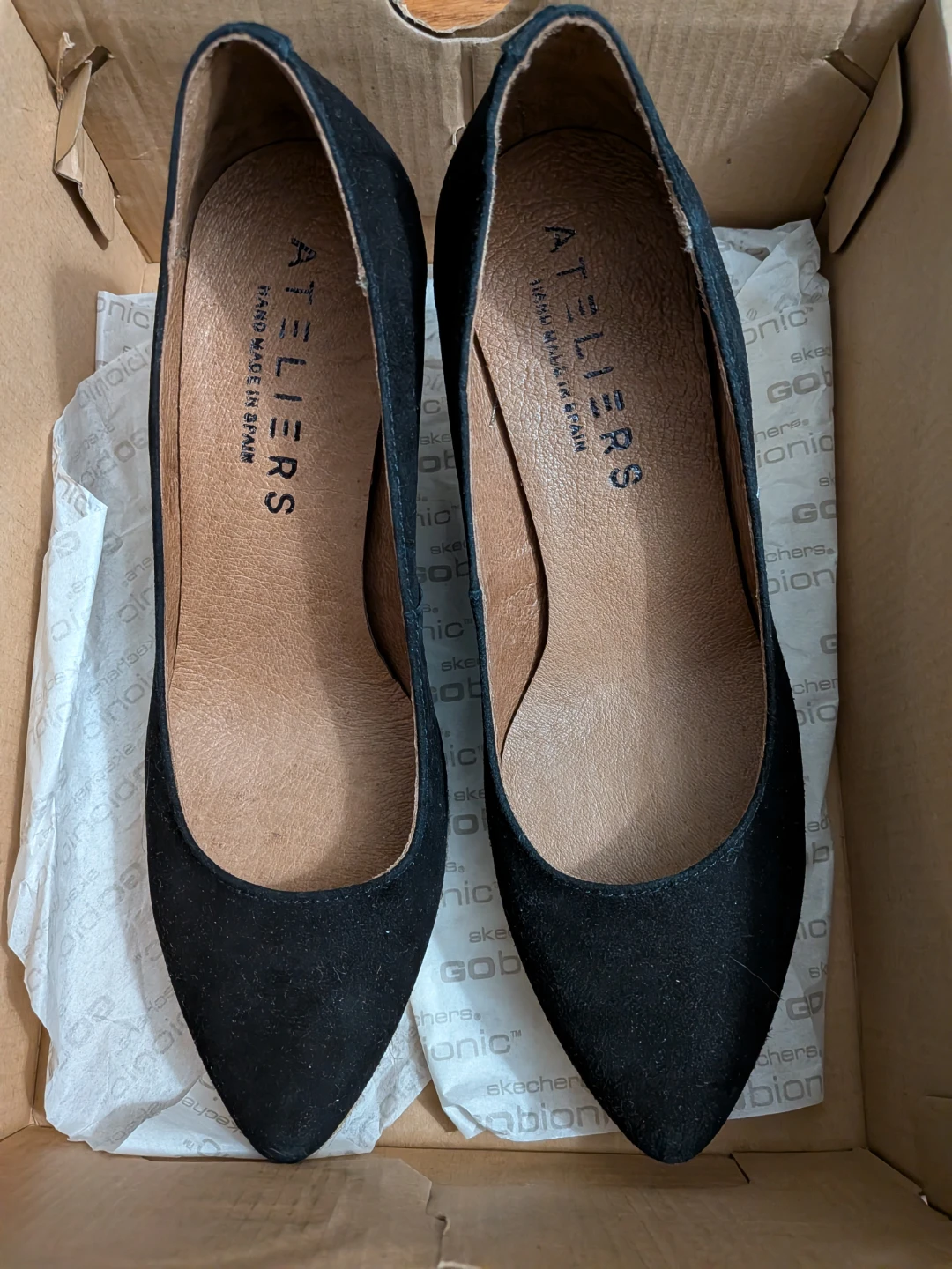 NEW ATELIERS Black Suede Wedge Heels size 36 🥕
