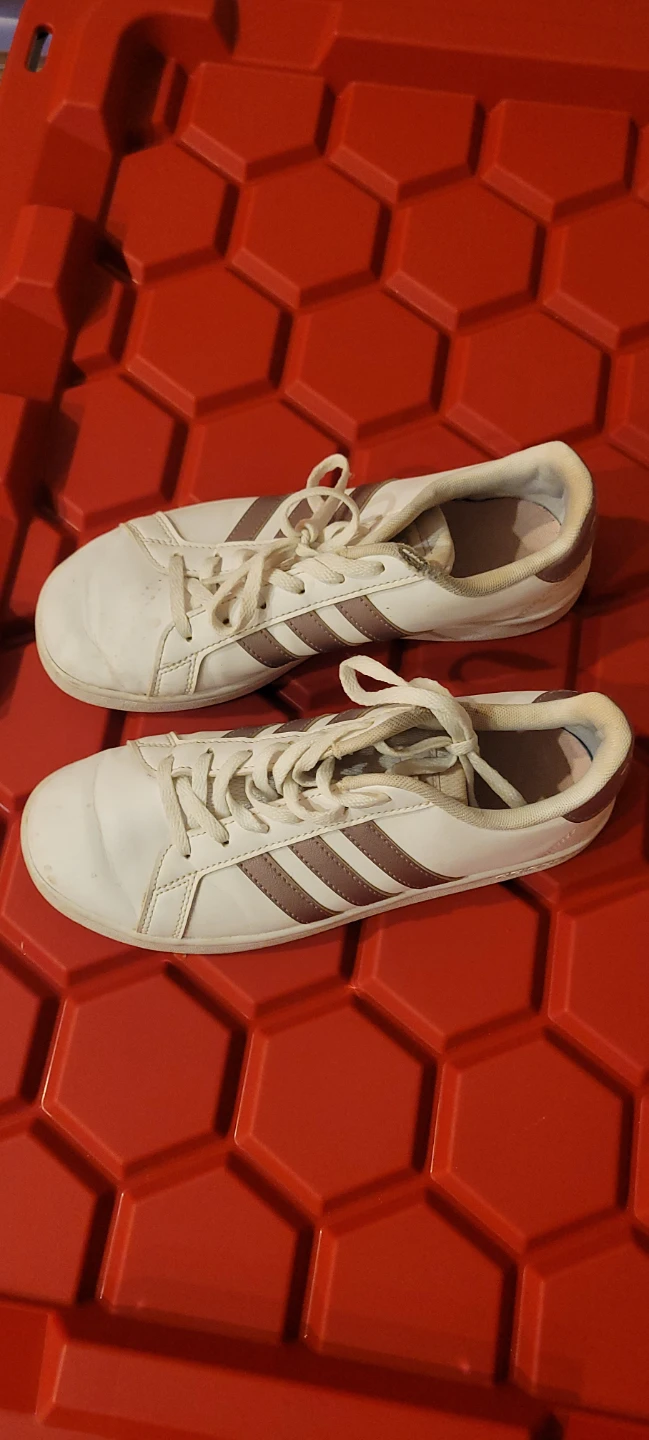 Adidas White and Purple Sneakers