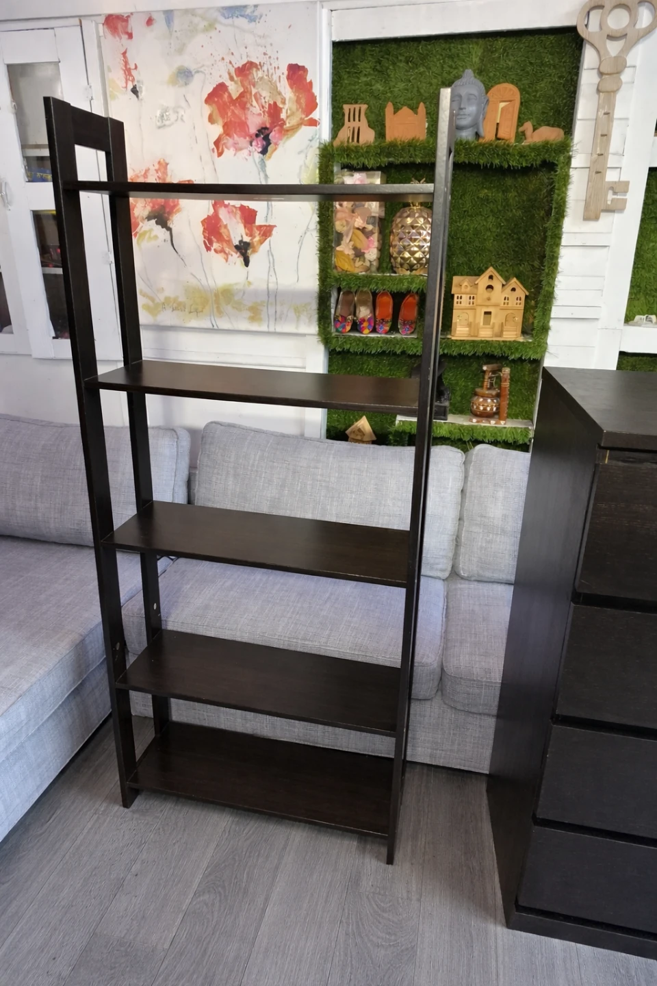 Dark Wood 5-Shelf Leaning Bookshelf - photo 2