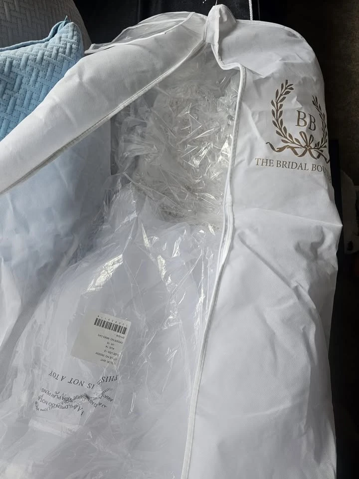 The Bridal Box White Wedding Dress Size 12