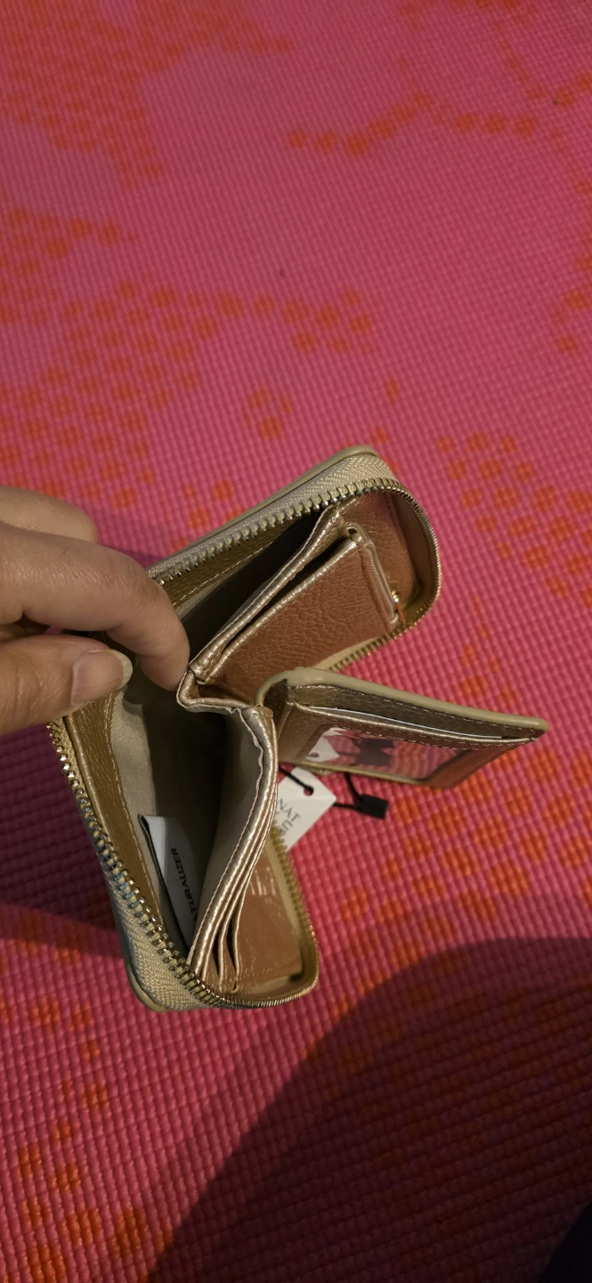 Naturalizer platinum ZIP AROUND WALLET - photo 4