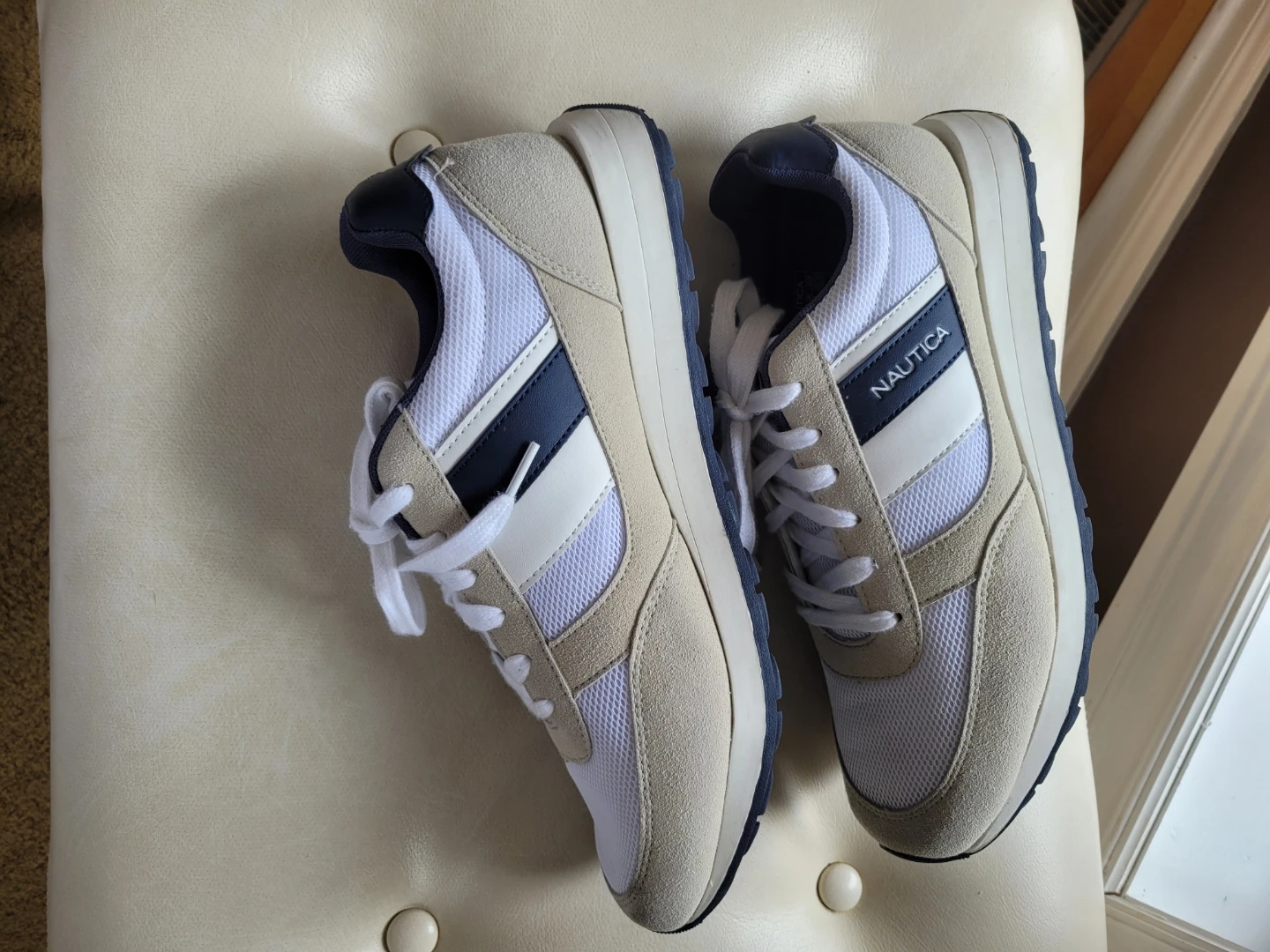 Practically New Nautica Men's Sneakers - Size 10 - photo 5