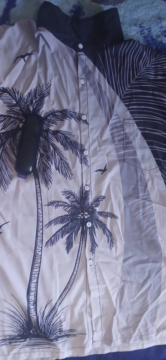 Men's 3XL Palm Tree Print Button-Up Shirt