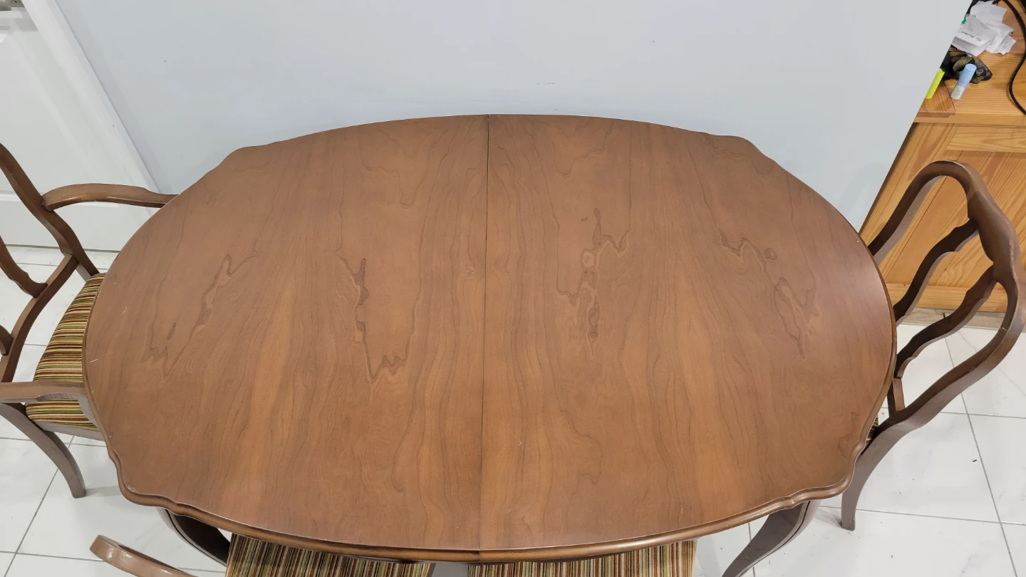 Vintage Dining Table with 4 Chairs - photo 3