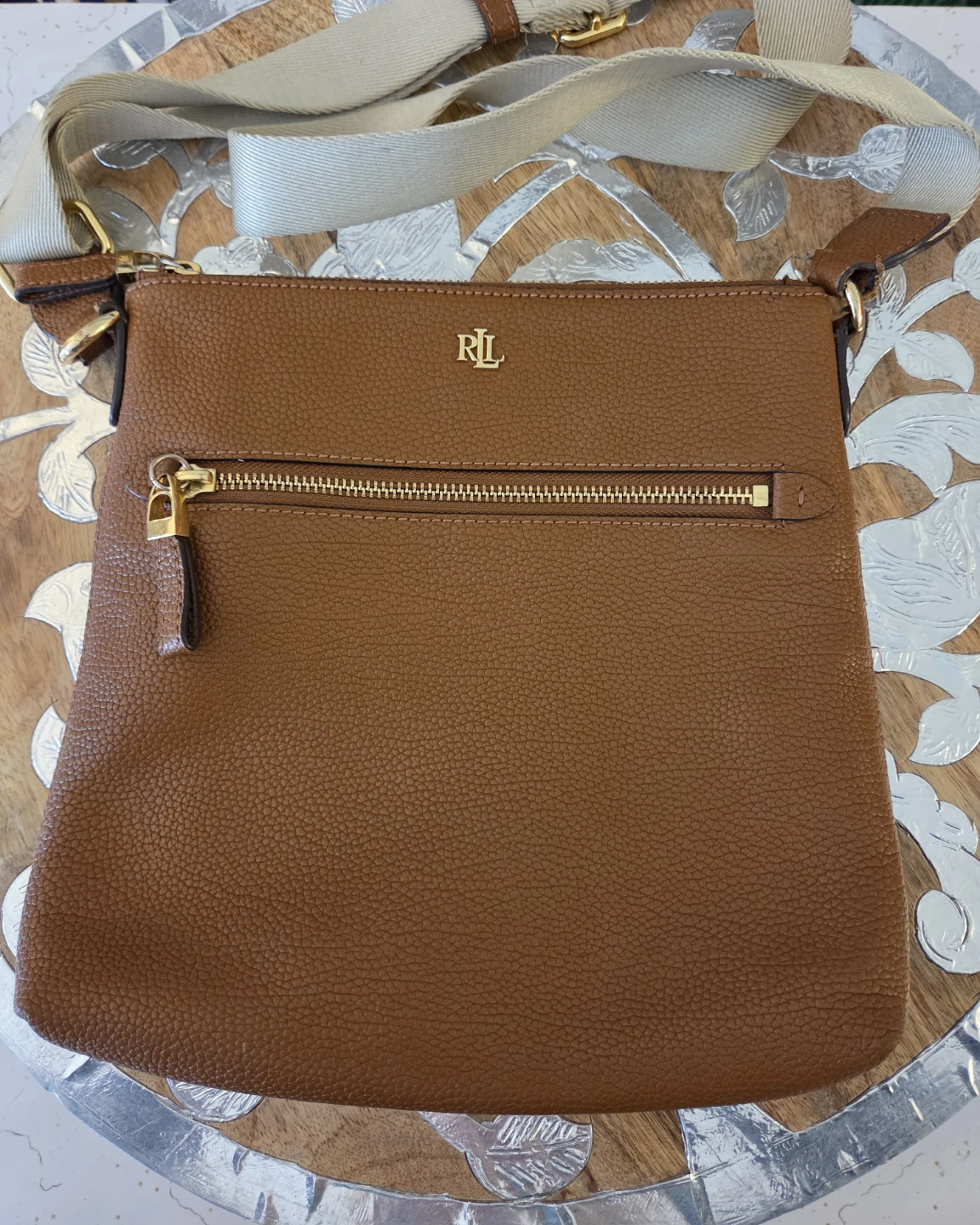 Lauren Ralph Lauren Jetty 23 Crossbody Bag