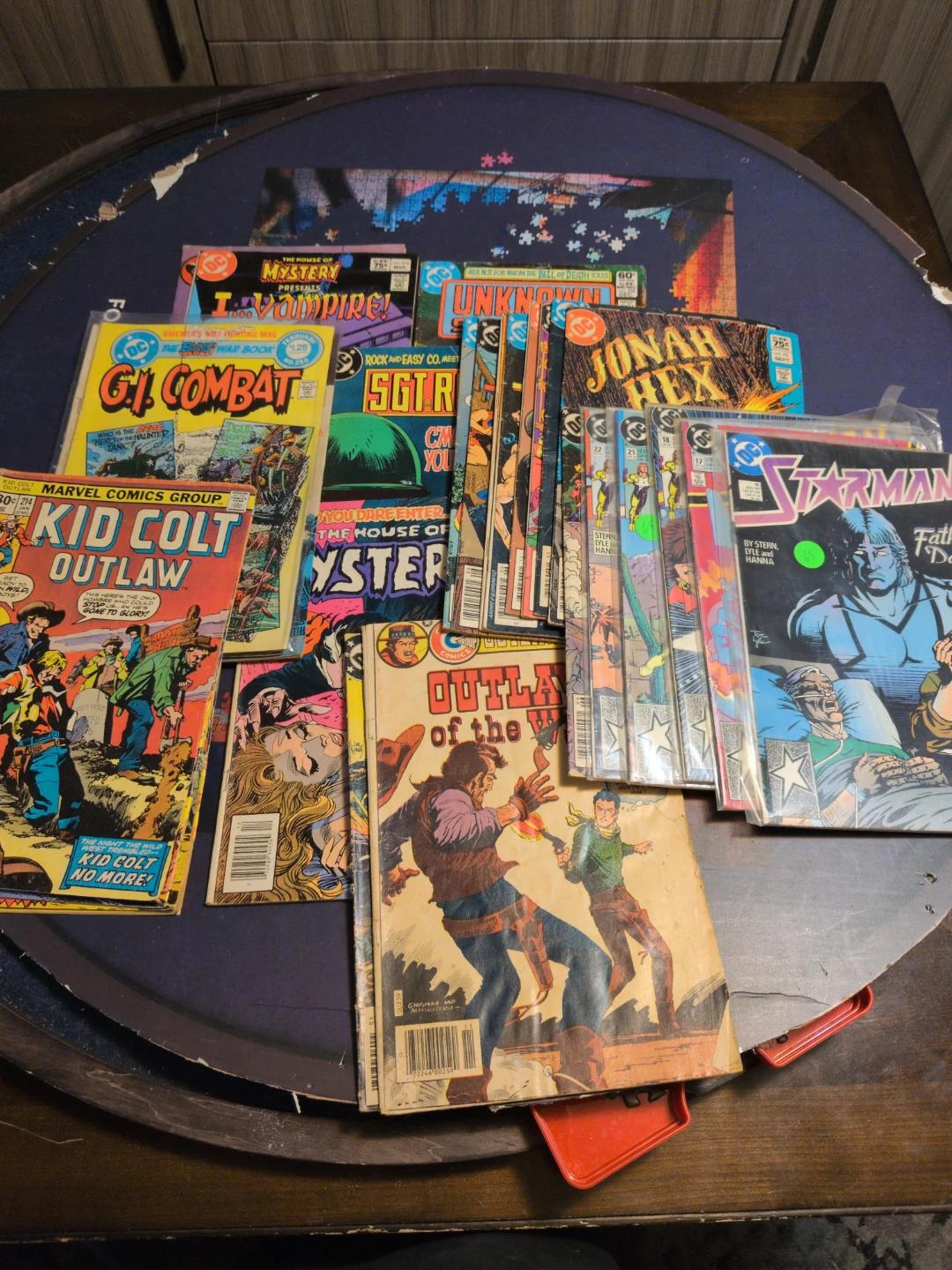 30 lot DC Comics Collection - Jonah Hex, Starman, Kid Colt