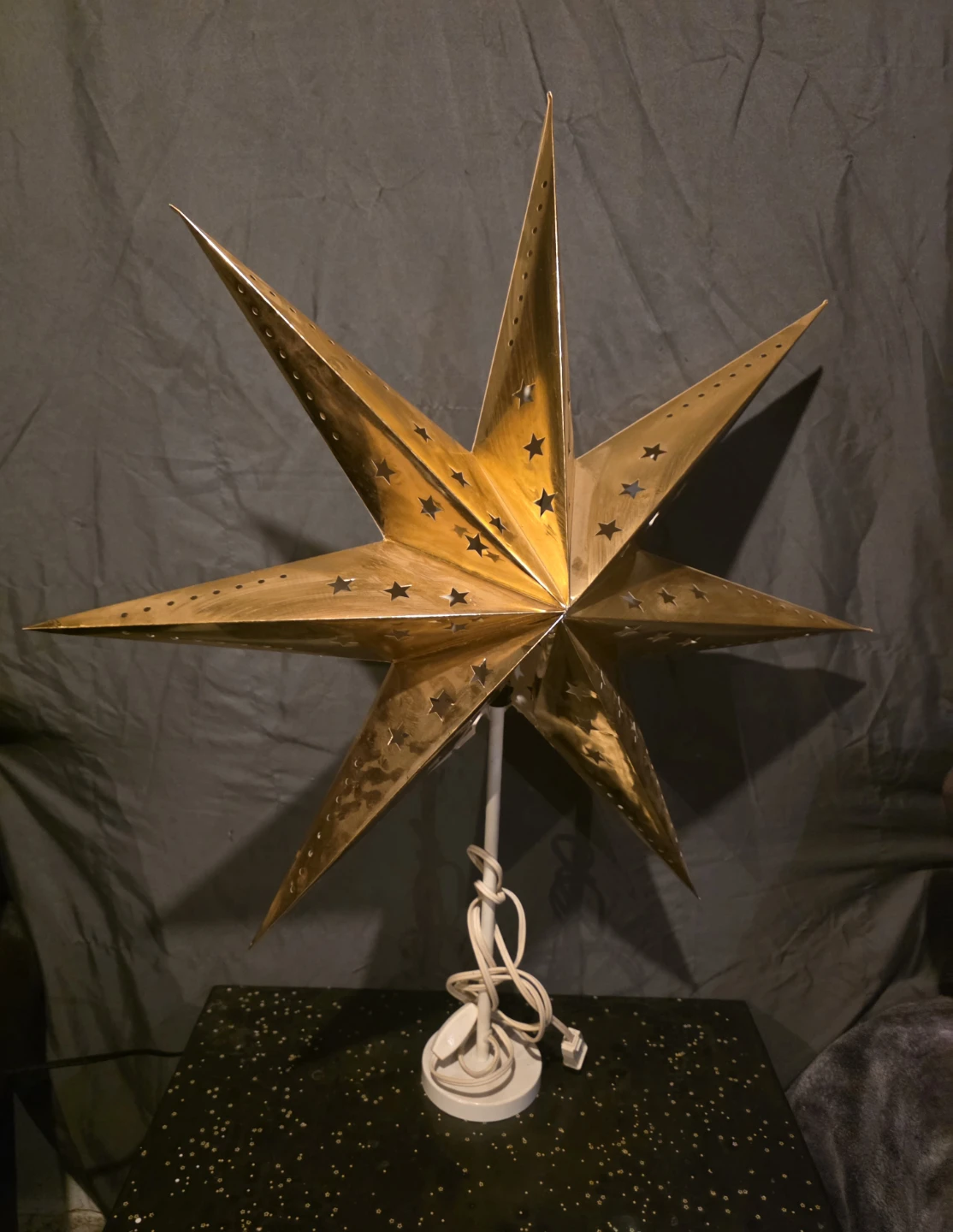 Vintage Star Cutout Lamp