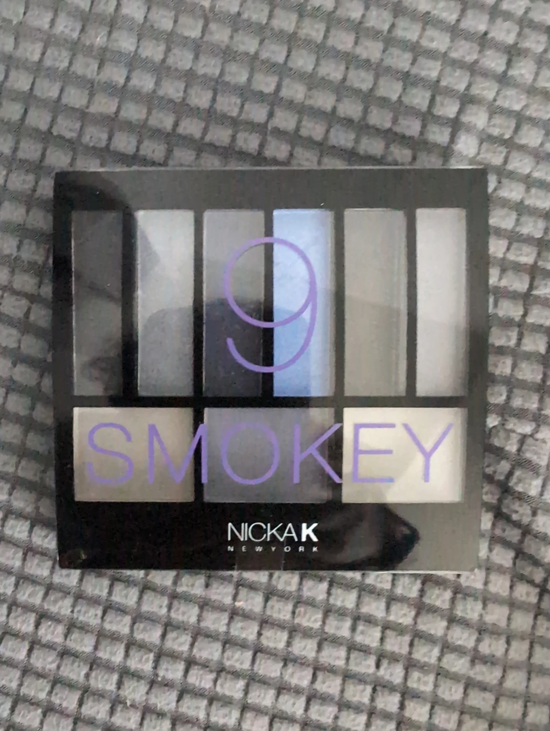 9 Smokey Palette Makeup Set 🥕