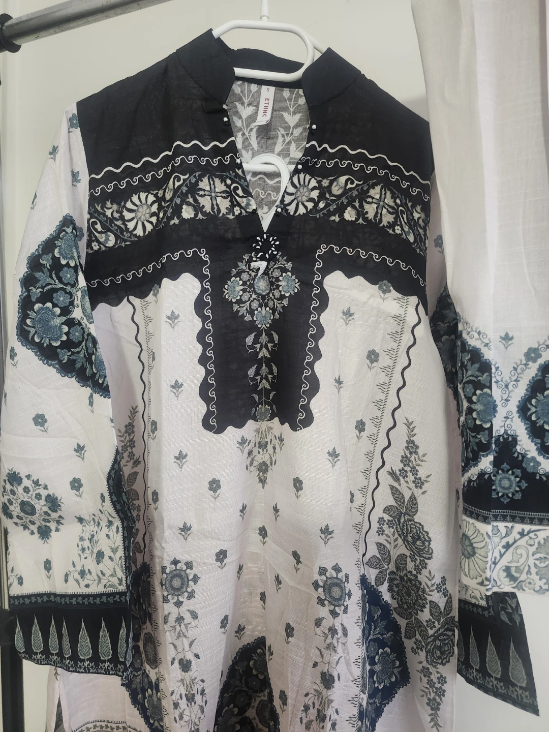 Ethnic Print Kurta and Pants Set