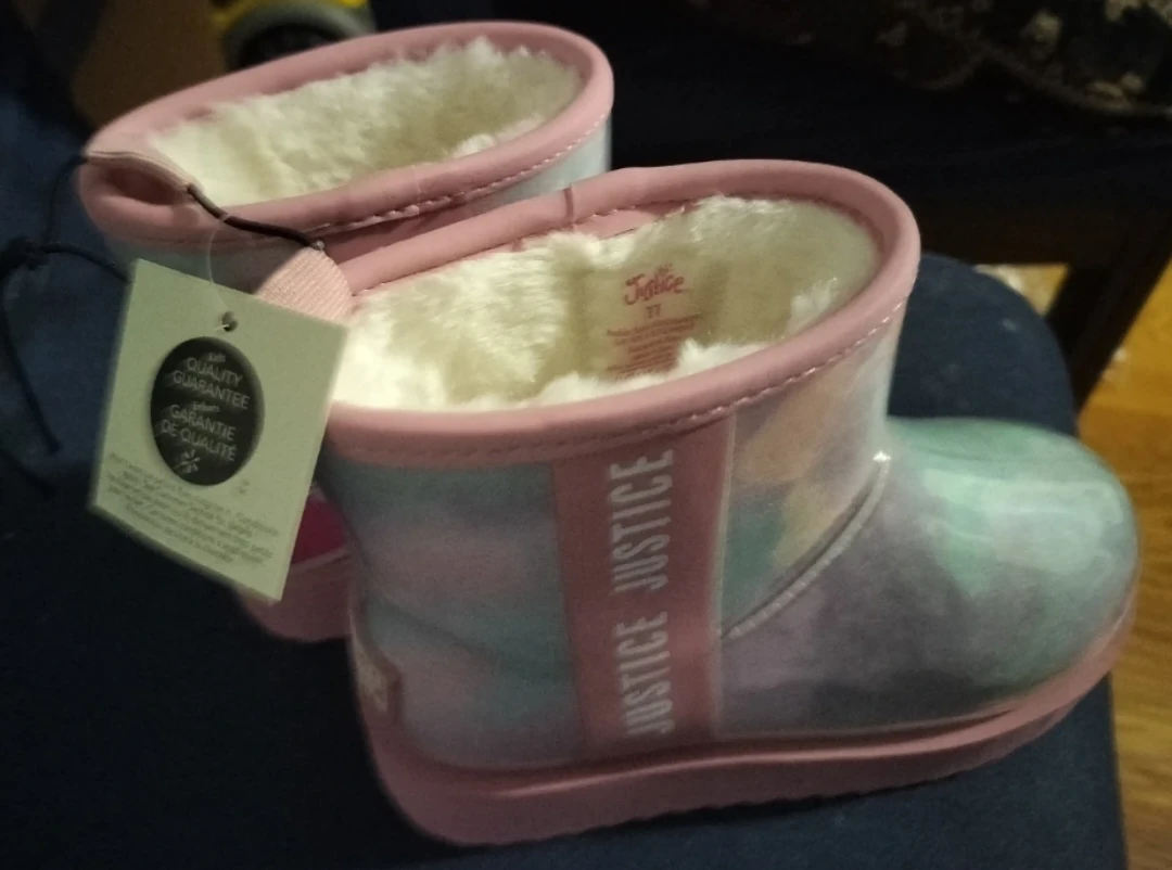 Justice Kids winter Boots Size 11 brandnew - photo 2