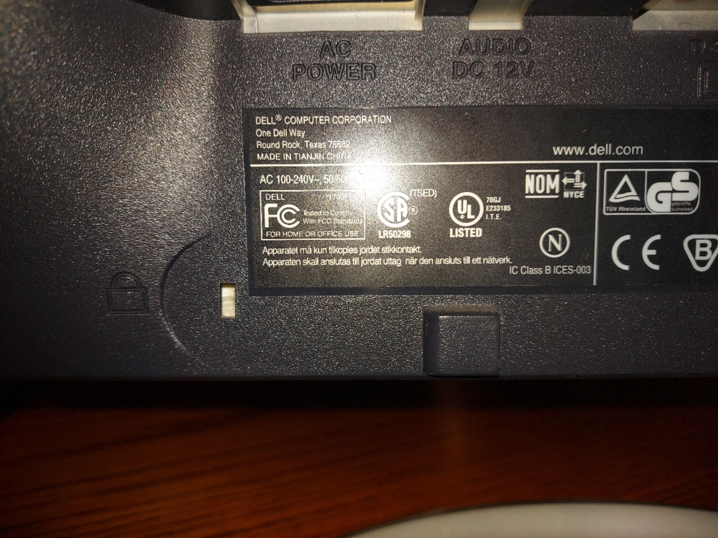 Dell 1703FP Computer Monitor - photo 3