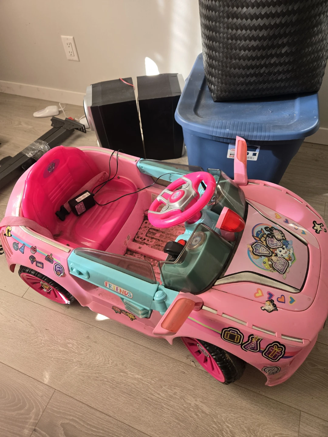 Pink Ride-On Car for Kids - photo 2