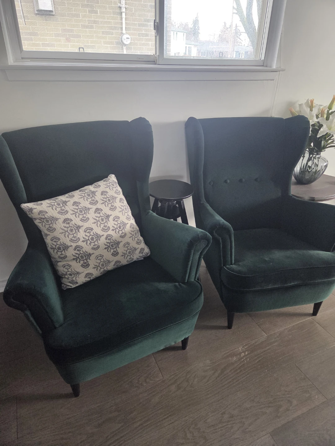 1 Velvet Wingback Accent Chair - Hunter Green - photo 2