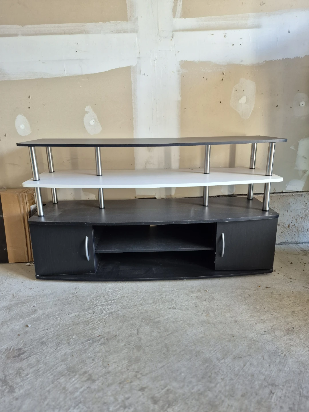3 tier TV cabinet - photo 3