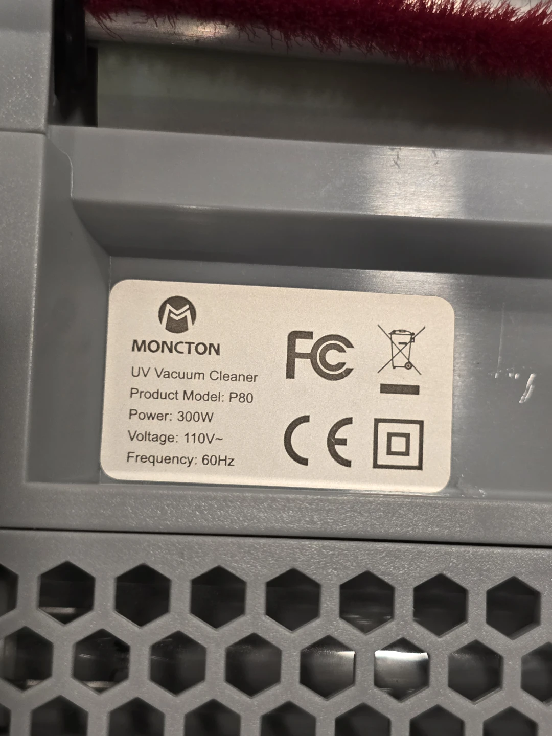 Like New - MONCTON P80 UV Mattress Vacuum (Anti-Dust Mite) - photo 4