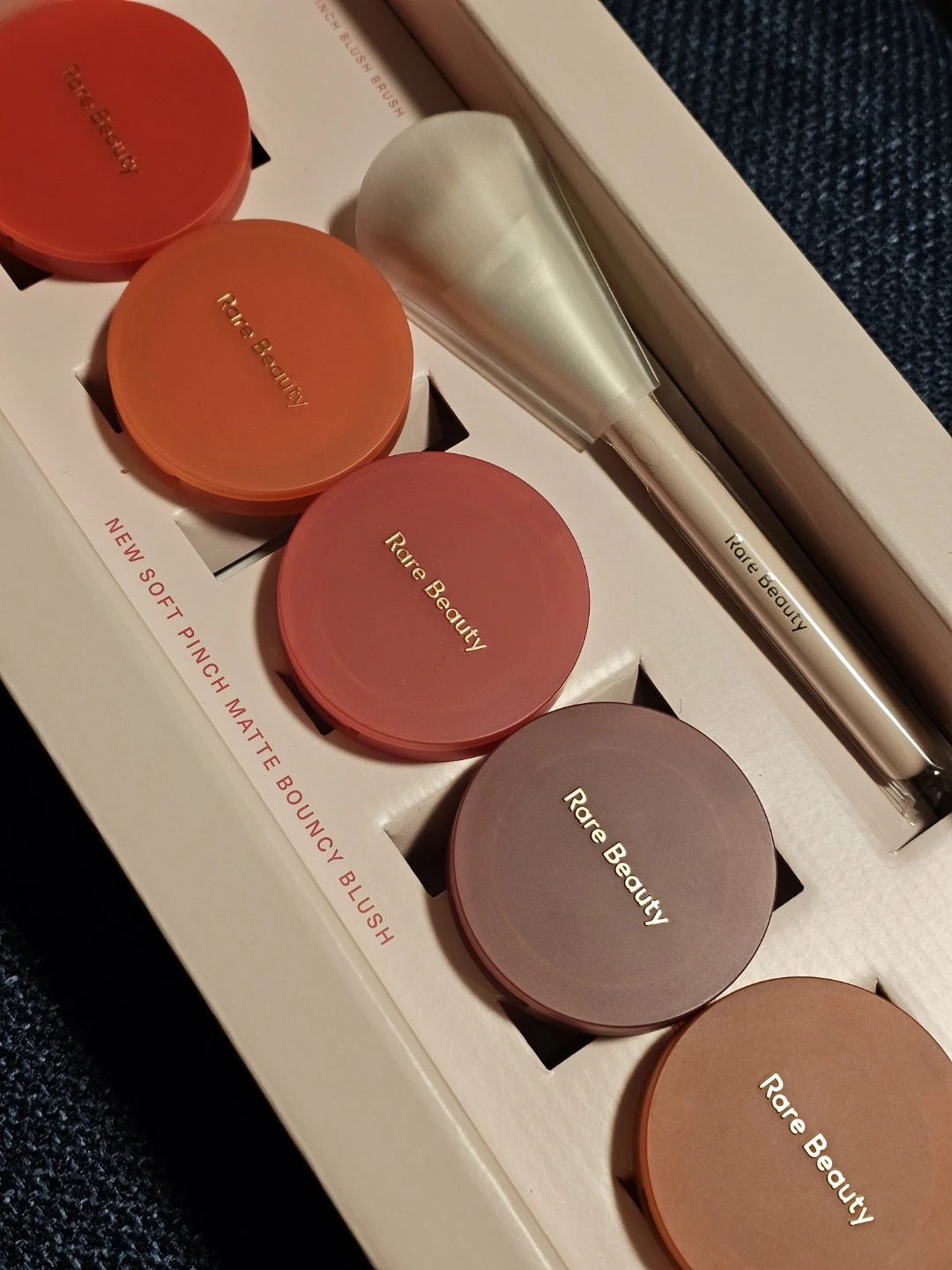 Soft Pinch Matte Bouncy Blush - Rare Beauty - Brand New 50% off