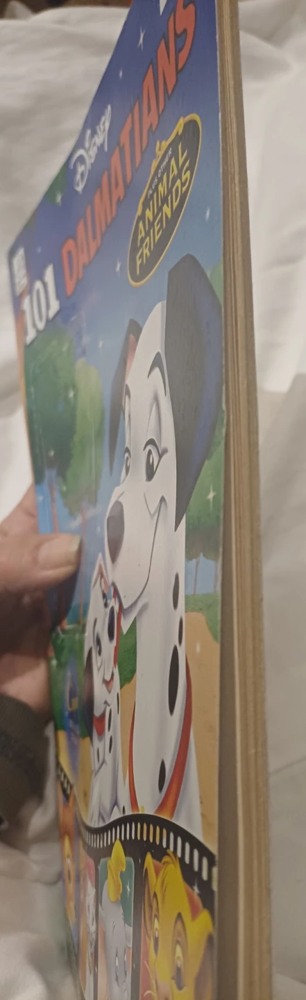 FREE Disney 101 Dalmatians and Friends Colouring Book - photo 3