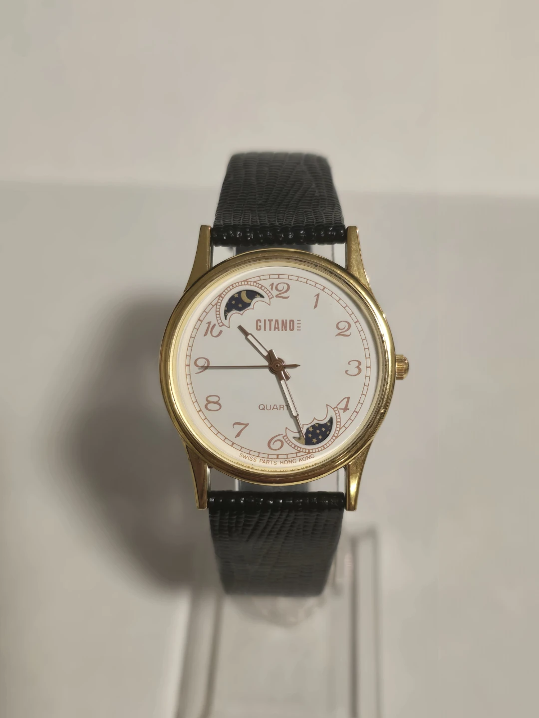 31.2mm Gitano Moon and Stars Quartz Watch NEW BATTERY