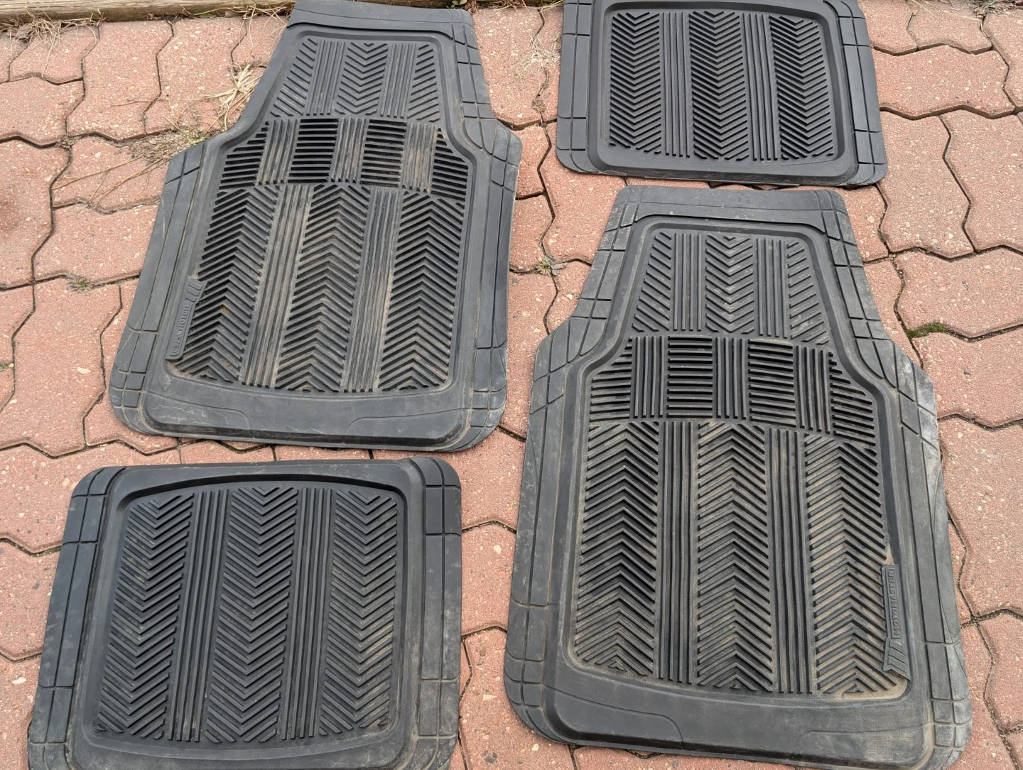 Set of 4 Black Rubber Floor Mats