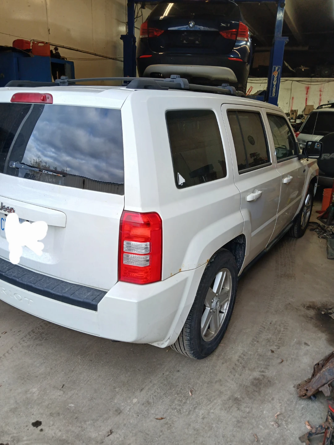 2010 Jeep Patriot – $2,000 OBO 264,000 km