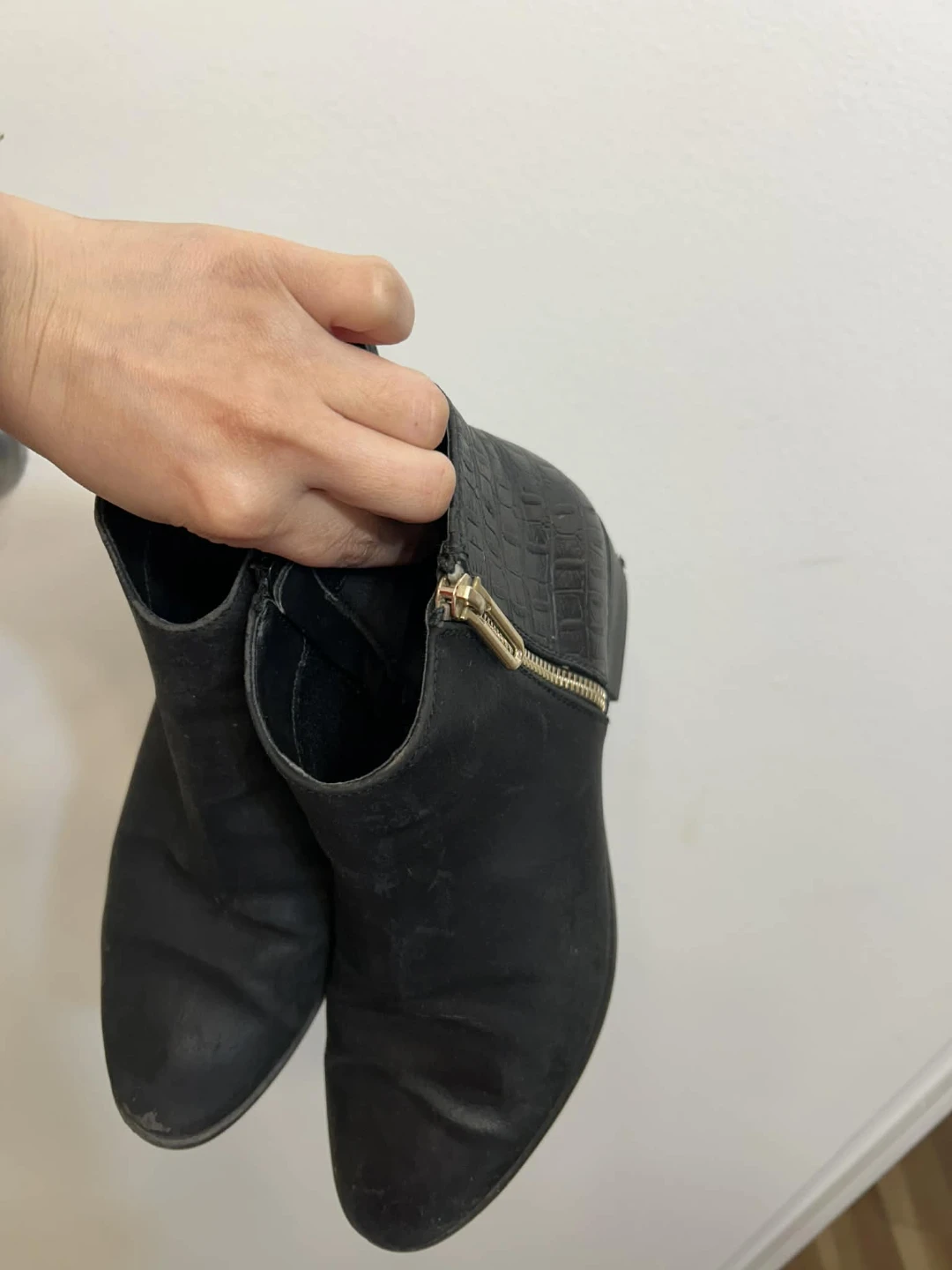 Black Ankle Boots - photo 5