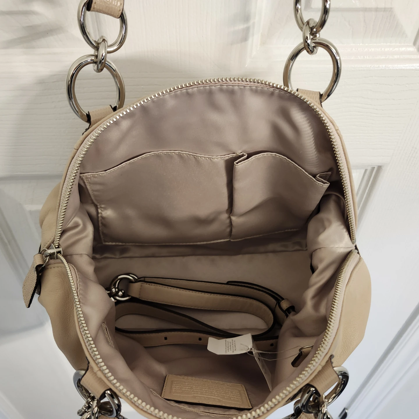 Coach Beige Leather Handbag - photo 5