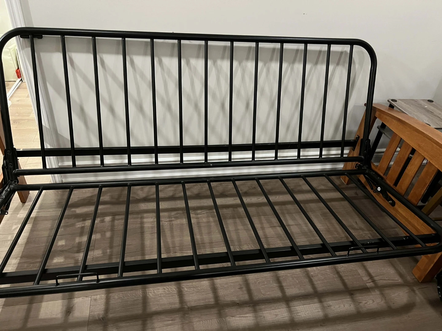 Futon Sofa Bed with Leaf Pattern Cushion - photo 2