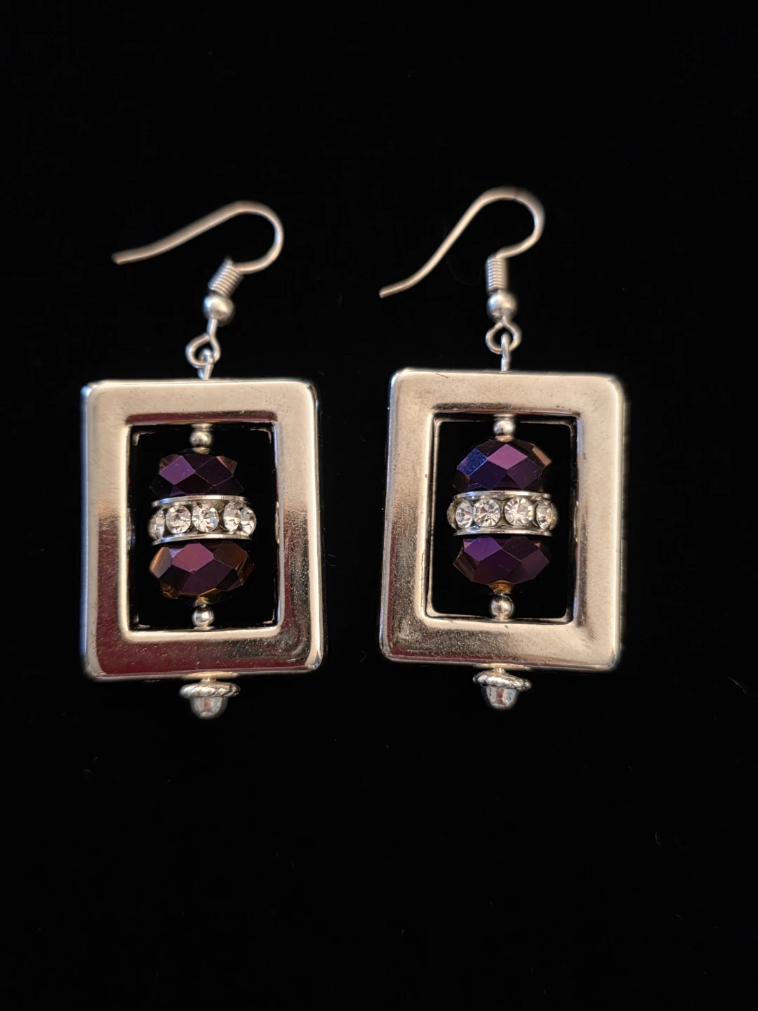 Silver tone dangle earrings and pendant set - photo 2