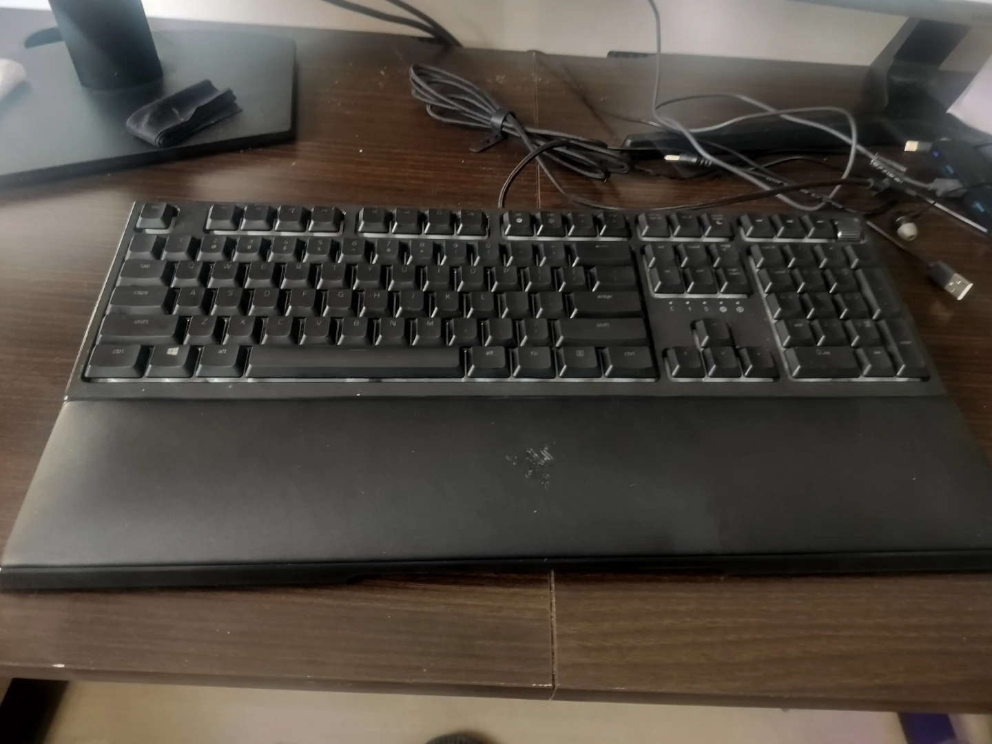 Razer ORNATA v2 Mecha-Membrane Gaming Keyboard - photo 4