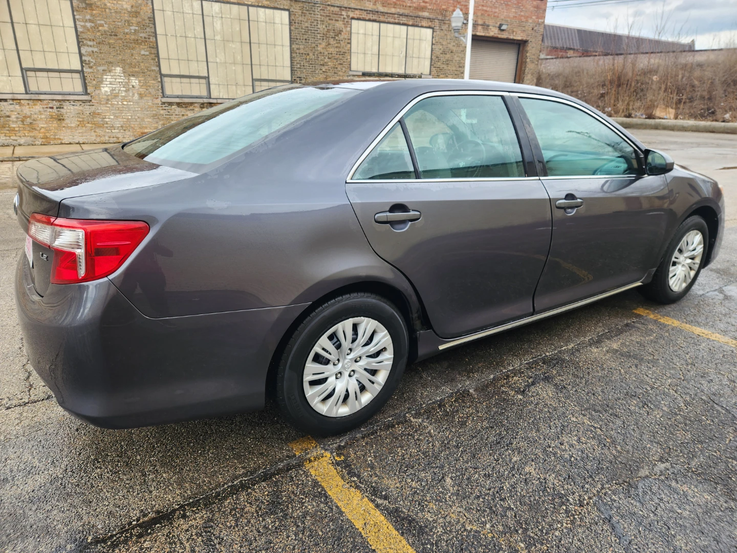 2013 Toyota Camry LE - photo 5