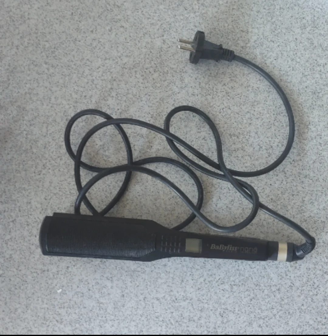 BaBylissPRO Nano Titanium Straightener  🥕