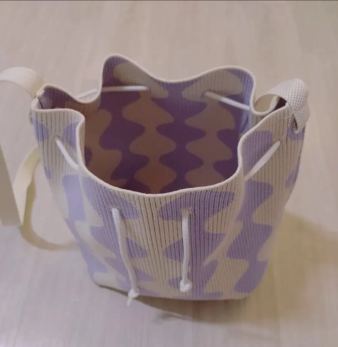 NEW Knitted Bucket Bag - Purple & Cream Pattern - photo 4