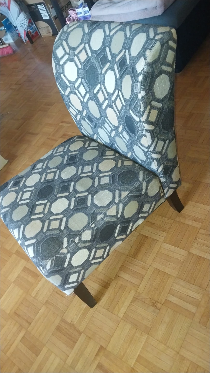 Accent Chair with Geometric Pattern - photo 2