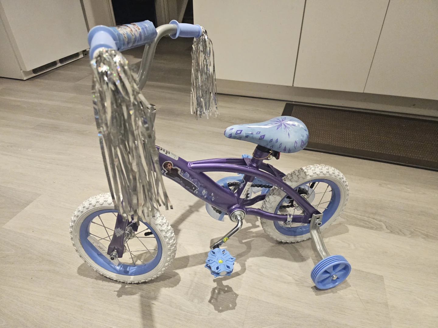 Kids Frozen Bicycle - photo 4