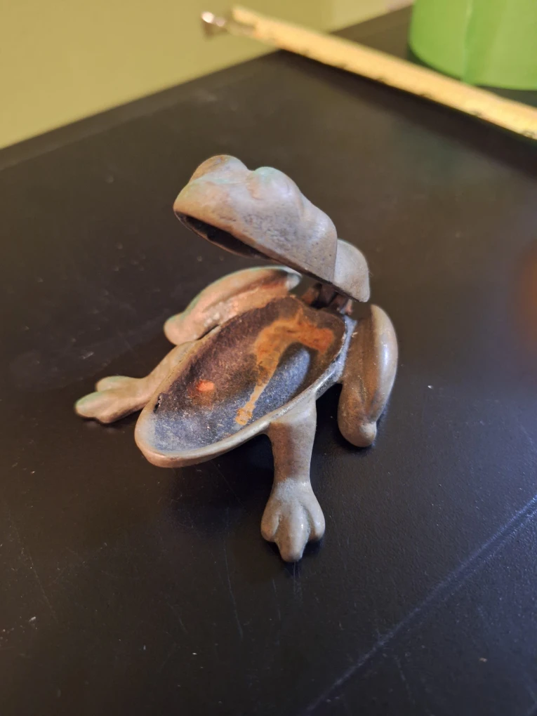 Vintage Frog Trinket Box - photo 3