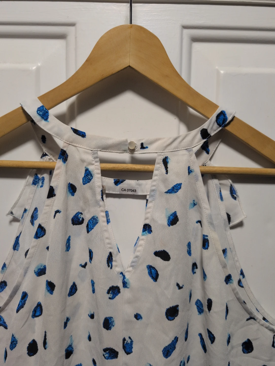 White & Blue Print Halter Top - photo 5