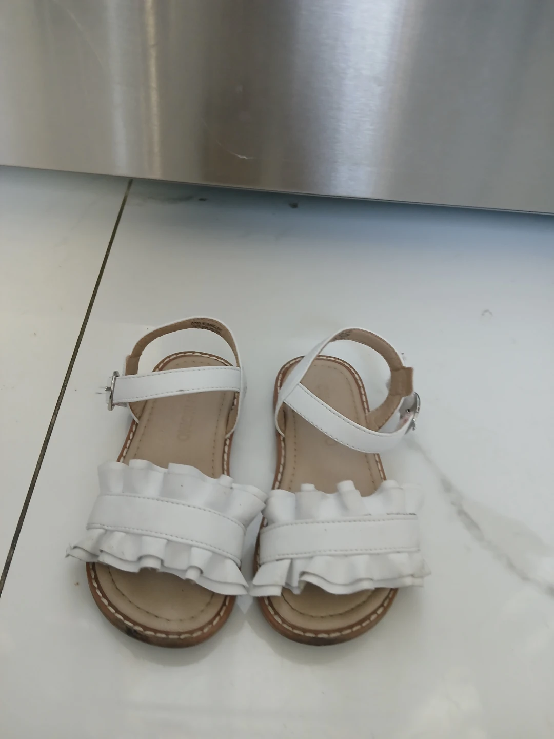 White Ruffle Sandals - photo 3