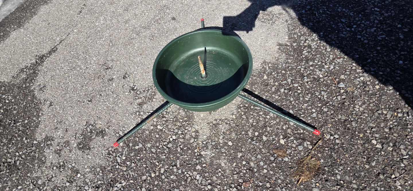 Green Christmas Tree Stand - photo 2