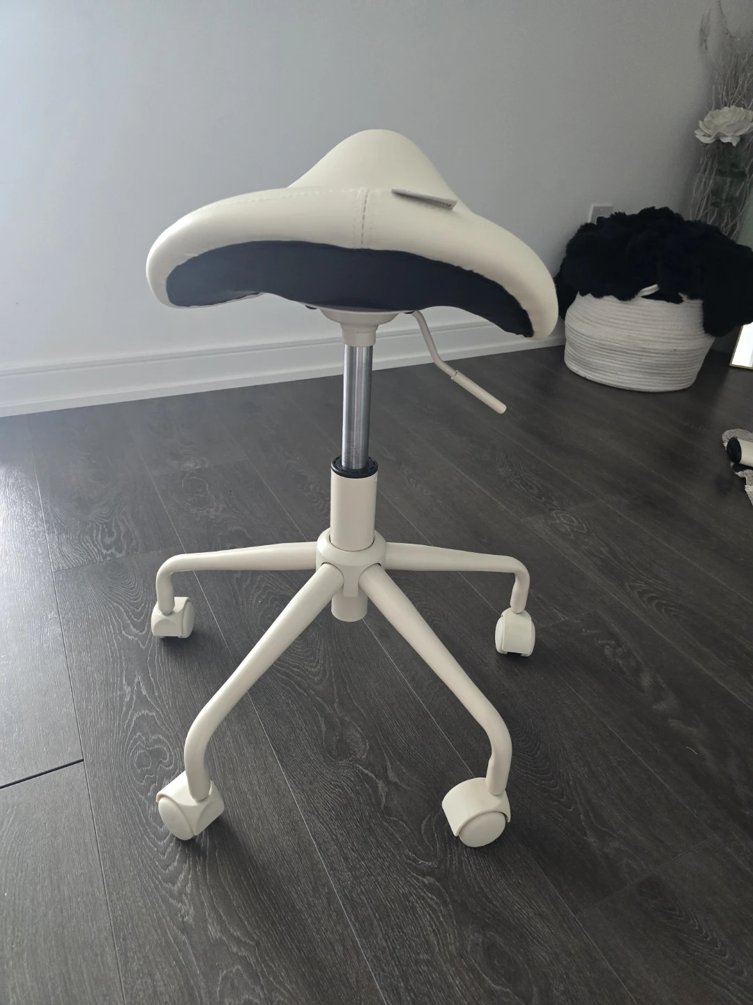 Beige/off white Ergonomic Saddle Seat Rolling Stool Chair - photo 3