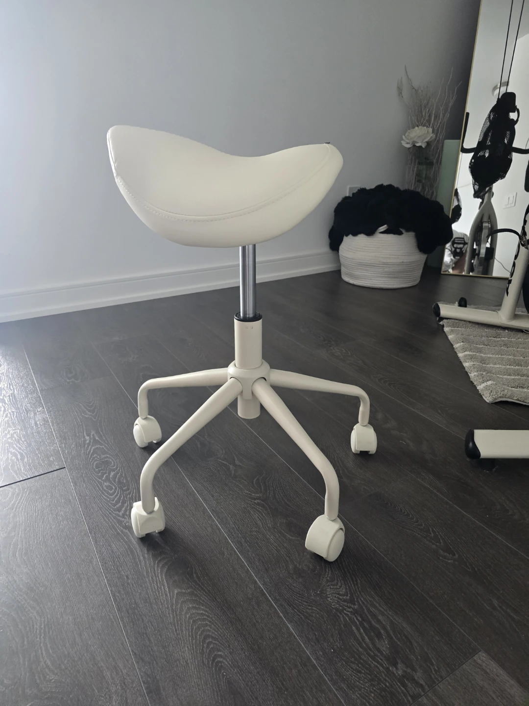 Beige/off white Ergonomic Saddle Seat Rolling Stool Chair - photo 5